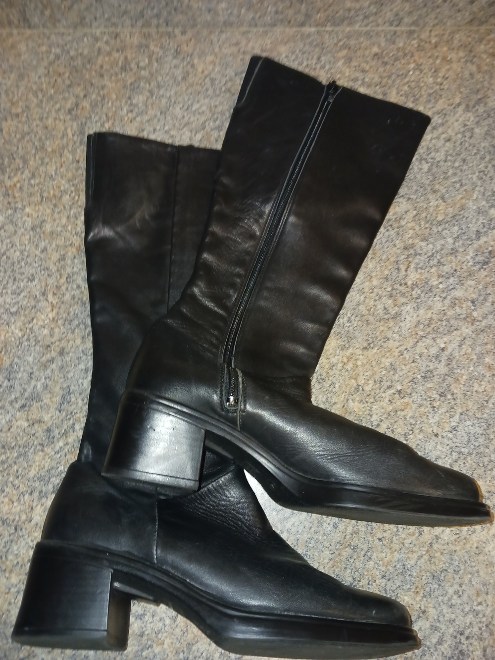 Classic Black Leather Mid-Calf Zipper Block Heel Boots